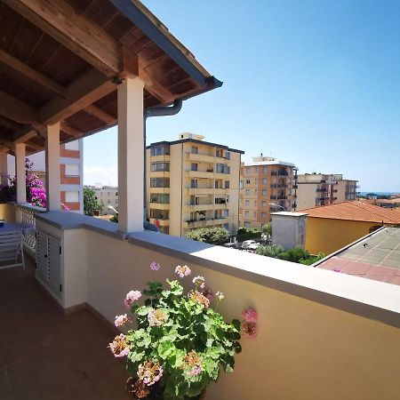 Casamare Hotel San Vincenzo Eksteriør billede