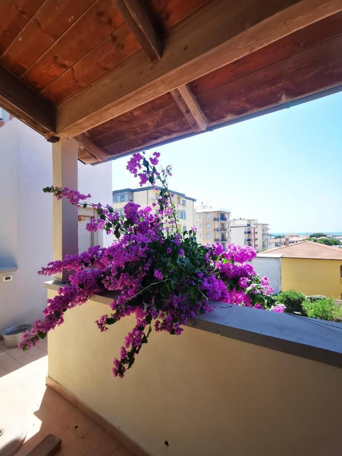 Casamare Hotel San Vincenzo Eksteriør billede