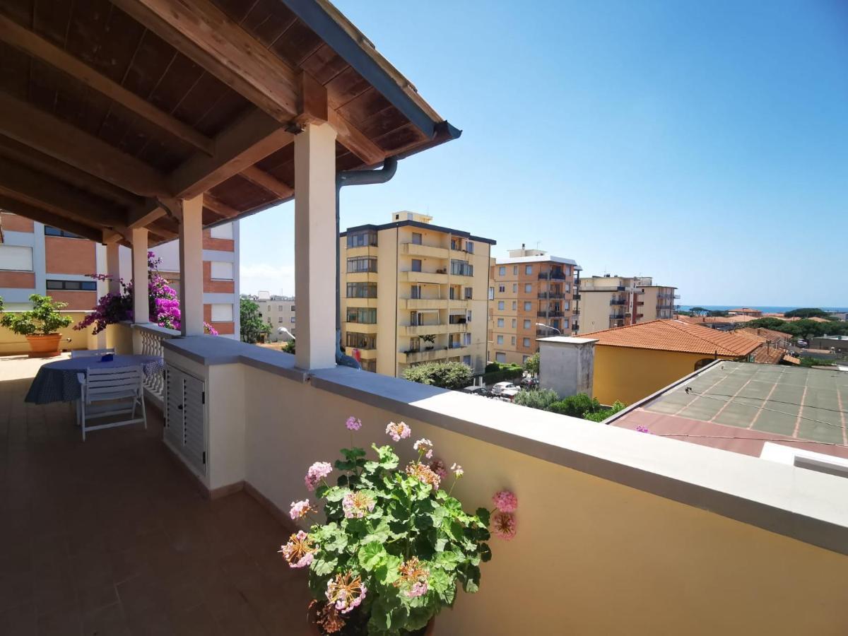 Casamare Hotel San Vincenzo Eksteriør billede