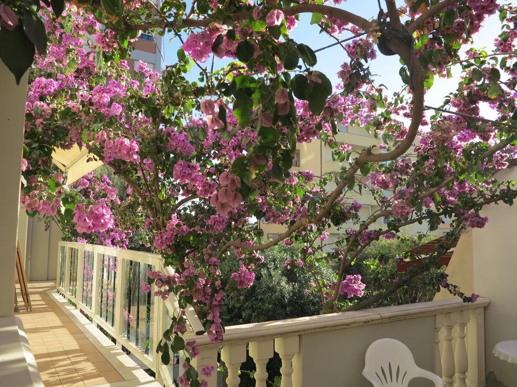 Casamare Hotel San Vincenzo Eksteriør billede